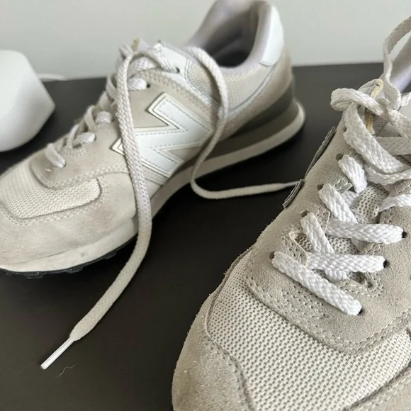 New Balance 574 Core Sneakers in Nimbus Cloud with NB white Women size 8 - Picture 6 of 15